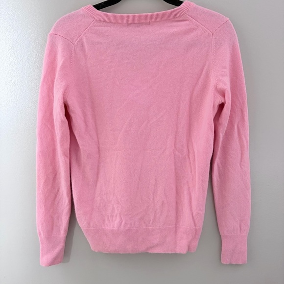 Uniqlo V-Neck Women's Cashmere Sweater - Picture 3 of 5